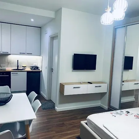 Apartment Rented - Apartament Me Qera *